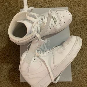 Air Force 1 mid rise